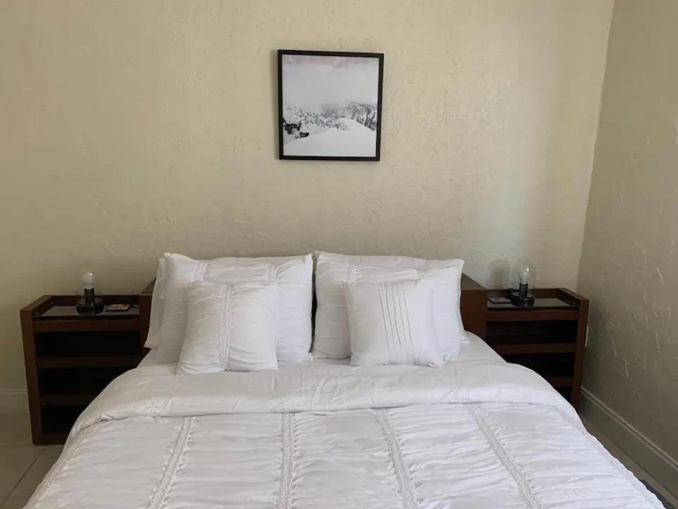Private Rooms Close To Miami Airport - Free Parking - 01 Bagian luar foto